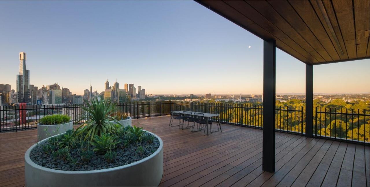 Saint Domain Aparthotel Melbourne Exterior photo