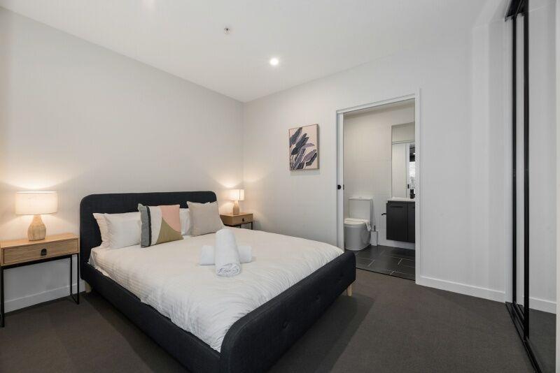 Saint Domain Aparthotel Melbourne Exterior photo